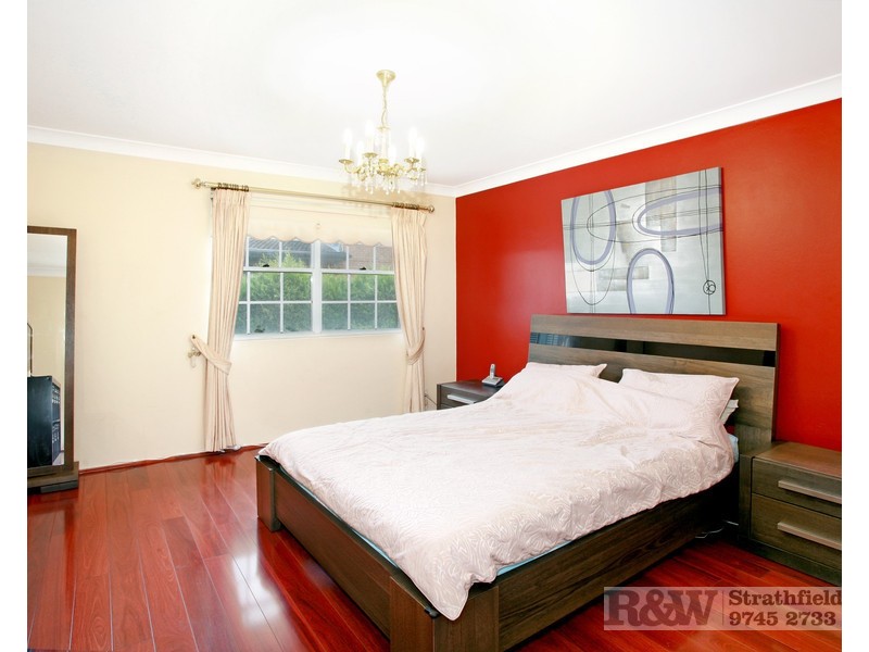 2/27 CHURCHILL AVE, Strathfield NSW 2135