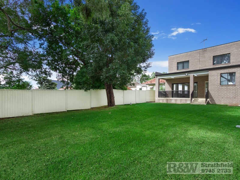 11 BEAUMONT STREET, Auburn NSW 2144