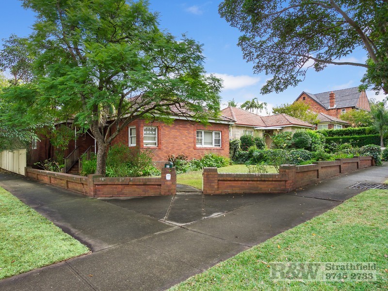 61 CHALMERS ROAD, Strathfield NSW 2135