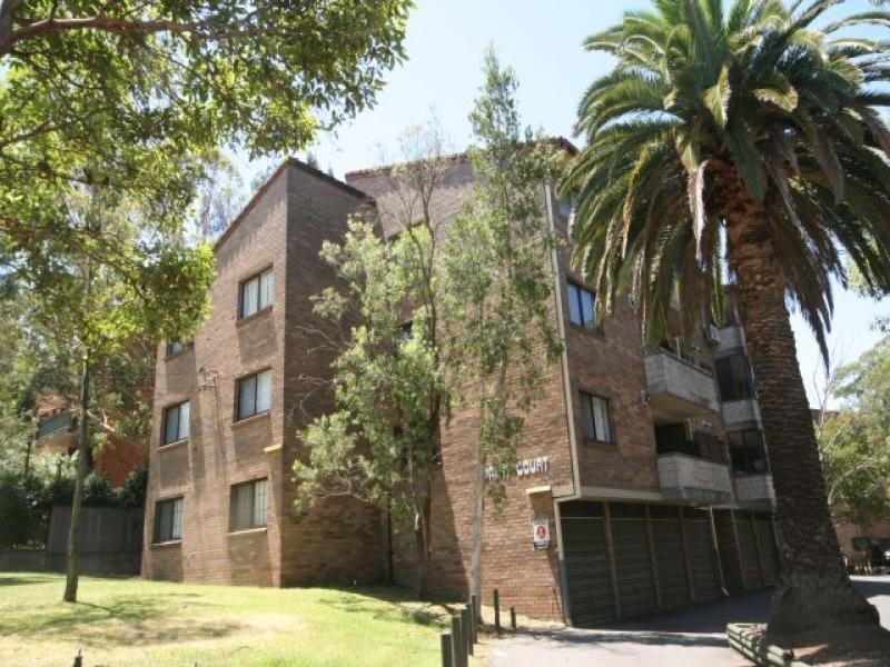 21/85 CAIRDS AVE, Bankstown NSW 2200