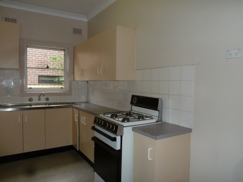 279 WATERLOO RD, Greenacre NSW 2190