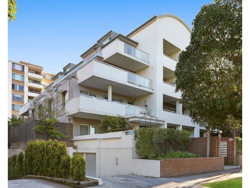 12/9-10 THE CRESCENT, Homebush NSW 2140