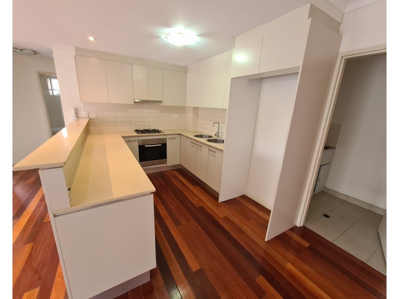 12/9-10 THE CRESCENT, Homebush NSW 2140
