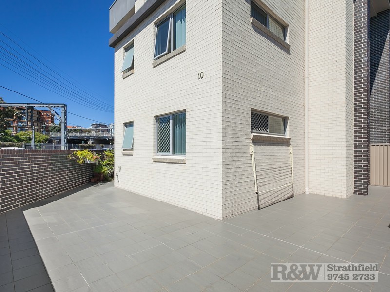 2/10 PARNELL STREET, Strathfield NSW 2135
