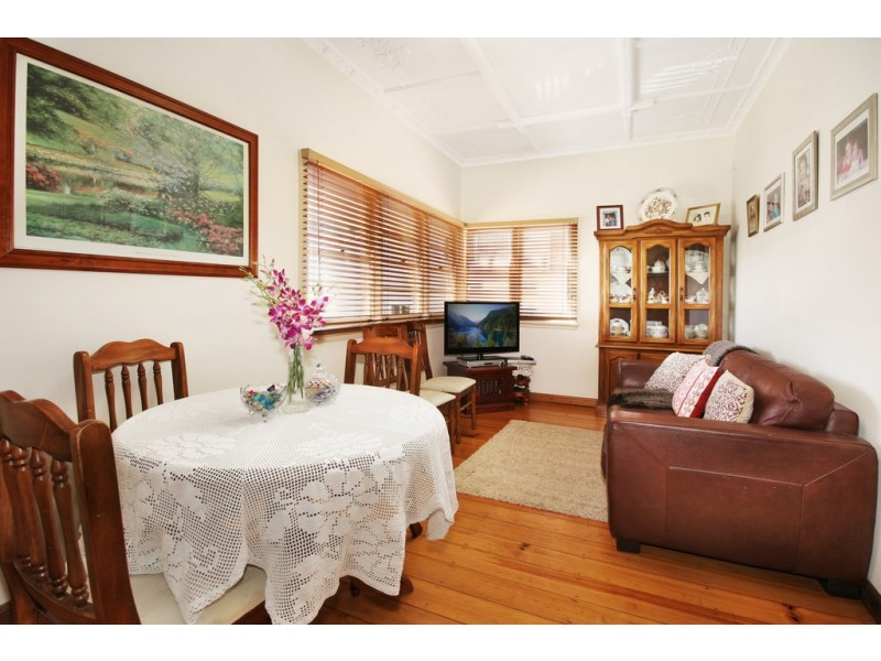 20 SWAN AVENUE, Strathfield NSW 2135