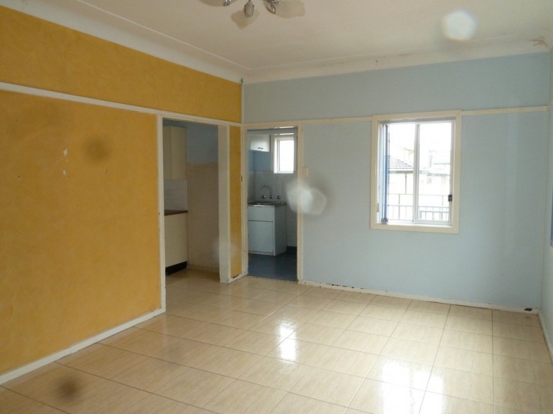 283 NOBLE AVENUE, Greenacre NSW 2190