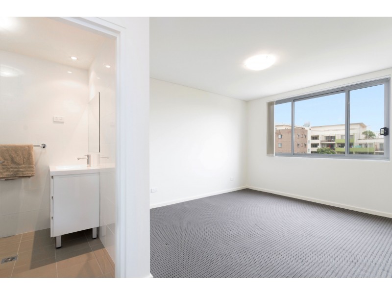 44/8-12 MARLBOROUGH ROAD, Homebush West NSW 2140