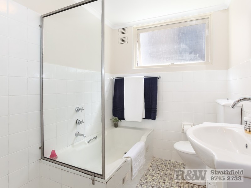 3/15 BURLINGTON ROAD, Homebush NSW 2140