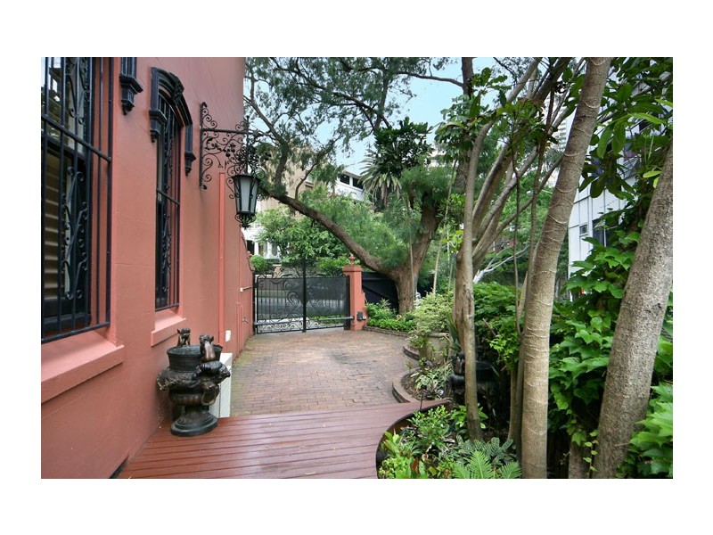 2 Mona Road, Darling Point NSW 2027