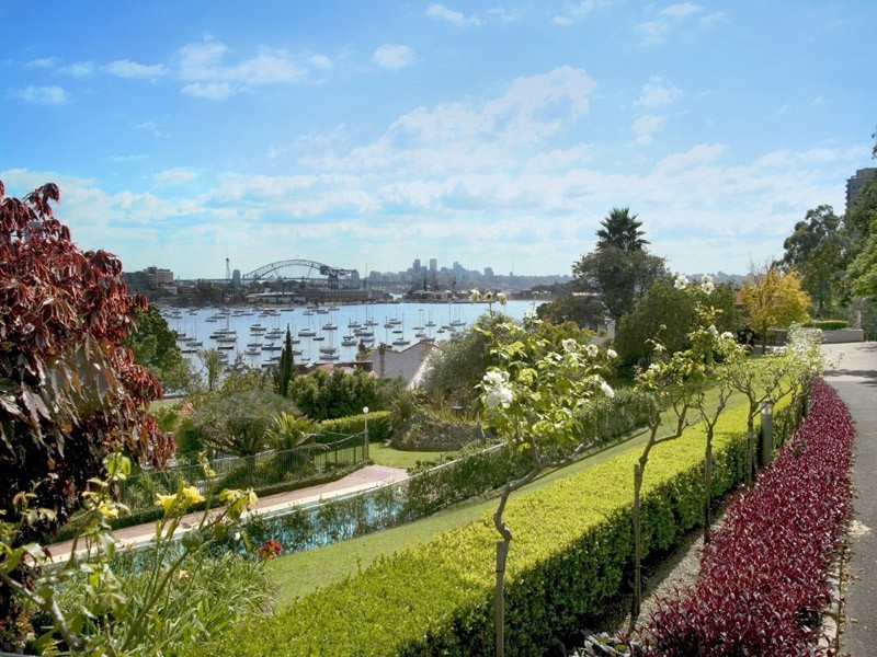 11 Yarranabbe Road, Darling Point NSW 2027