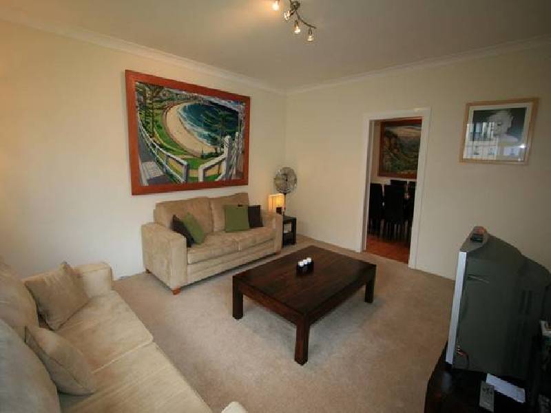 18 Allens Parade, Bondi Junction NSW 2022