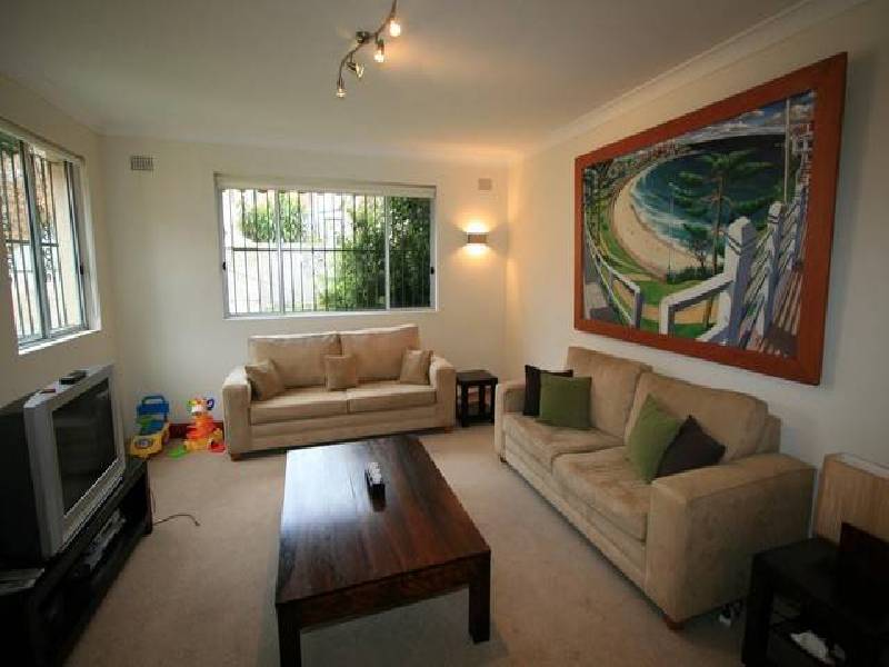 18 Allens Parade, Bondi Junction NSW 2022