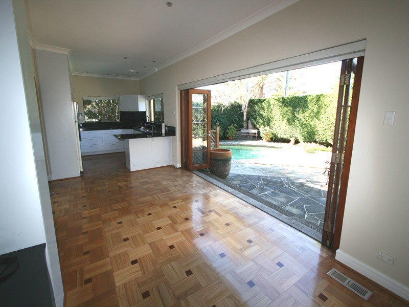 143 New South Head Road, Vaucluse NSW 2030