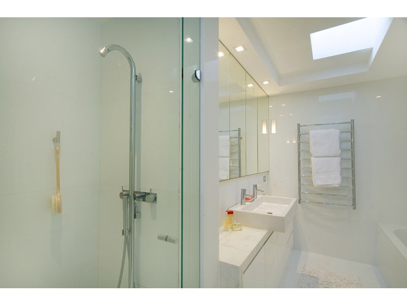 24 New South Head Road, Vaucluse NSW 2030