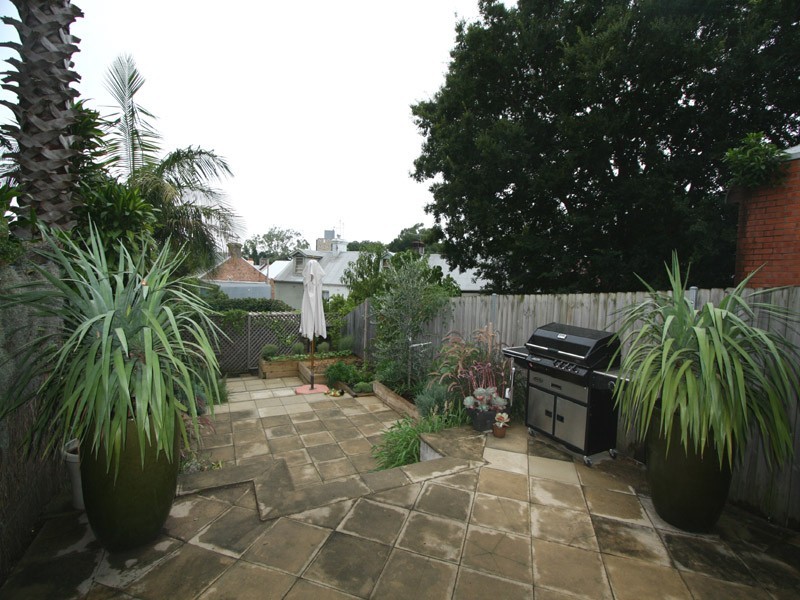 10 Little Comber Street, Paddington NSW 2021
