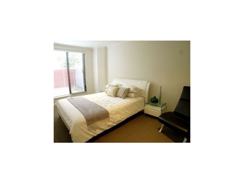 24-36 McElhone Street, Woolloomooloo NSW 2011