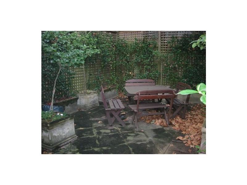 12 Woods Avenue, Woollahra NSW 2025