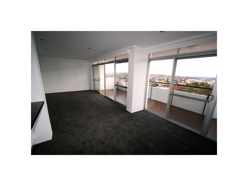 12/5-7 Martins Avenue, Bondi NSW 2026