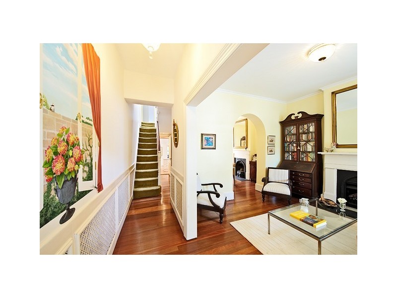 63 Edgecliff Road, Woollahra NSW 2025