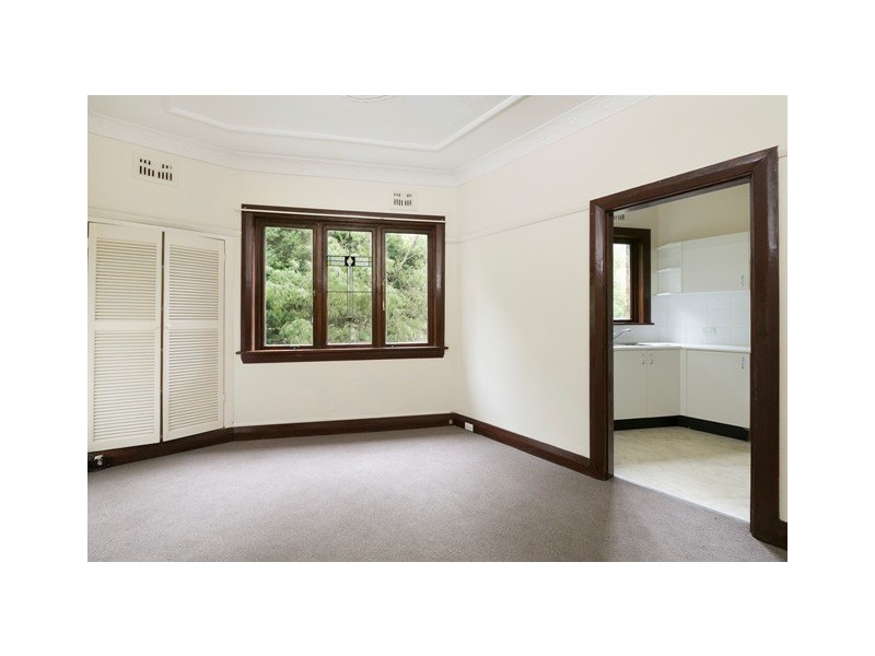 2/11 Russell Street, Woollahra NSW 2025