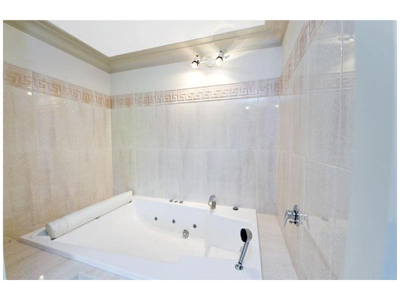 15 Chamberlain Avenue, Rose Bay NSW 2029