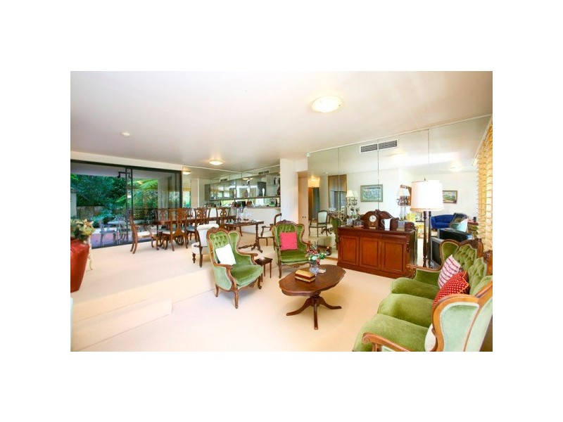 2/7 Marathon Mews (via Ocean Avenue), Double Bay NSW 2028