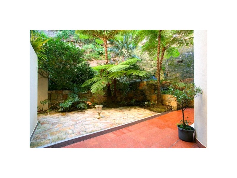 2/7 Marathon Mews (via Ocean Avenue), Double Bay NSW 2028