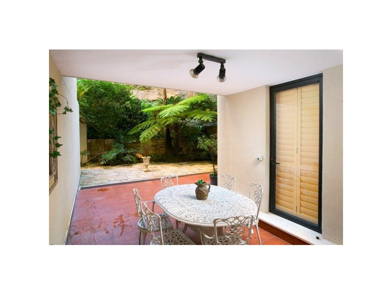 2/7 Marathon Mews (via Ocean Avenue), Double Bay NSW 2028