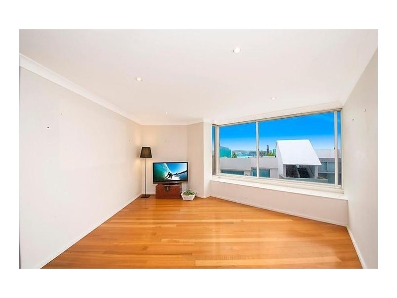 9/5 Campbell Parade, Bondi Beach NSW 2026