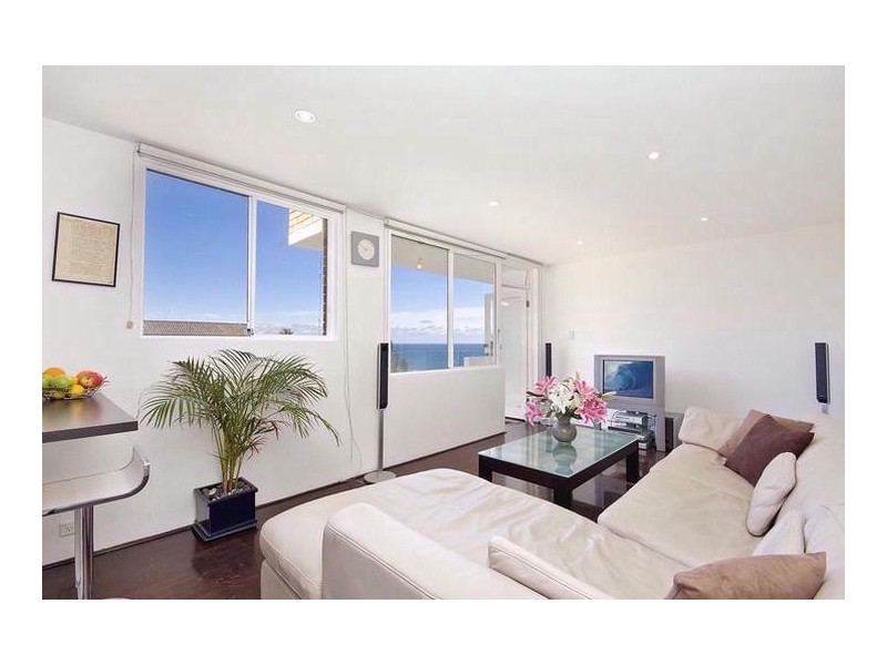 2/31 Carlisle Street, Tamarama NSW 2026