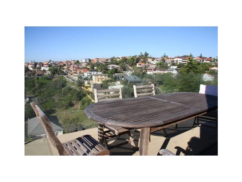 2/31 Carlisle Street, Tamarama NSW 2026