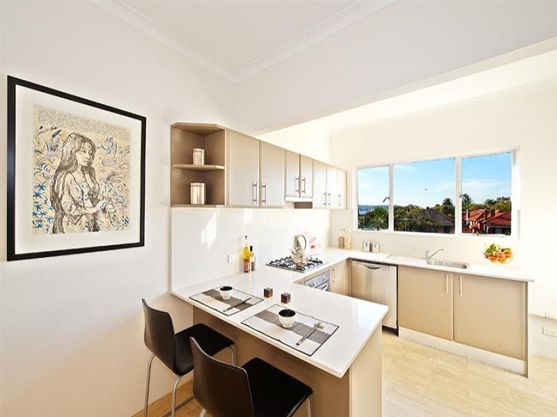 8/9 Guilfoyle Ave, Double Bay NSW 2028