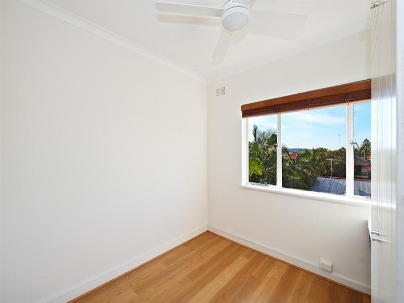 8/9 Guilfoyle Ave, Double Bay NSW 2028