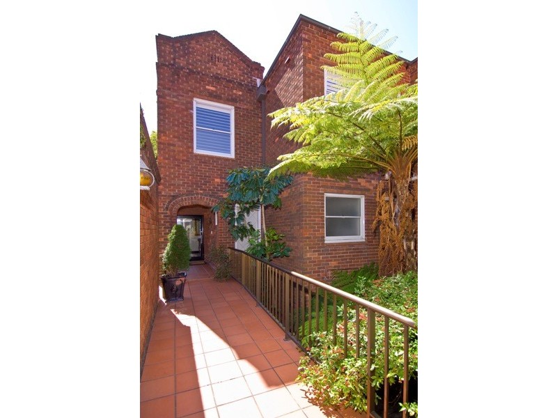 2/14 Fairfax Road, Bellevue Hill NSW 2023