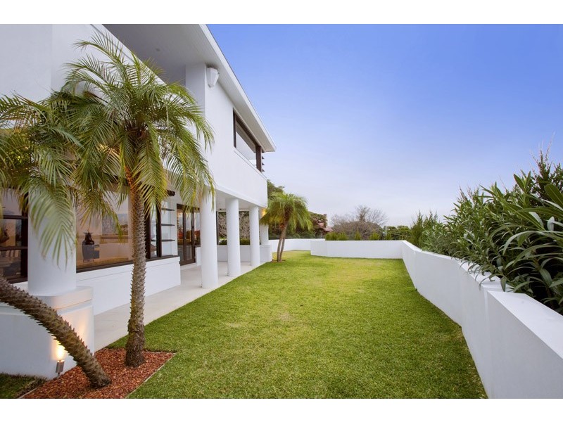 17 Drumalbyn Road ‘Carrabah’, Bellevue Hill NSW 2023