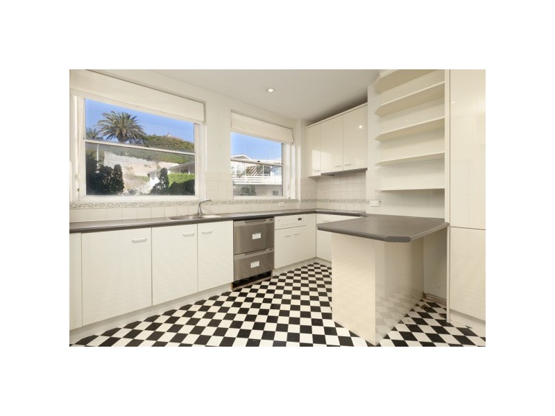 3/3 Wentworth Place “Wentworth Towers”, Point Piper NSW 2027