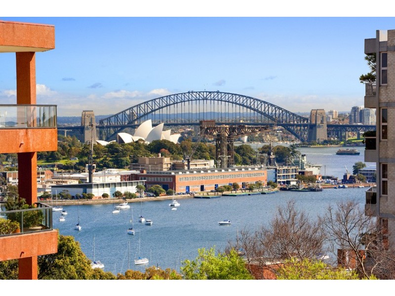 19/2 Eastbourne Road “Eastbourne Towers”, Darling Point NSW 2027