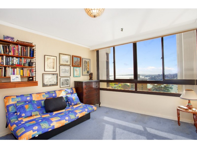 19/2 Eastbourne Road “Eastbourne Towers”, Darling Point NSW 2027