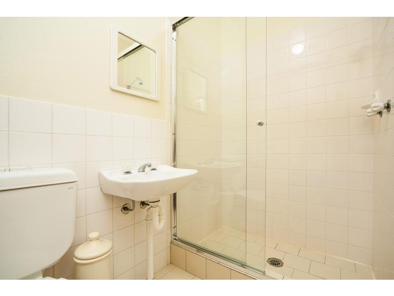 5/13 Waine Street “Oxford Towers”, Surry Hills NSW 2010