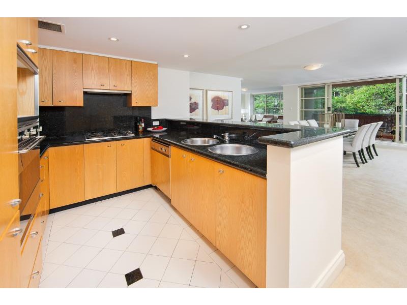 32/5 Ian Street (AKA 809 New South Head Rd), Rose Bay NSW 2029