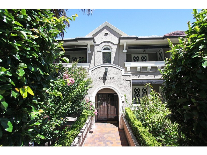 4/2 Gladswood Gardens, Double Bay NSW 2028