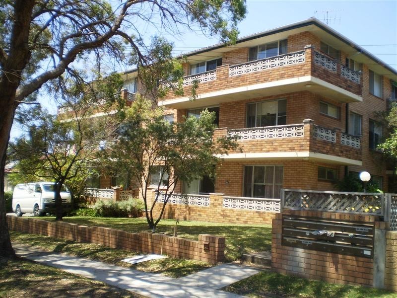 9/80 Wyadra Avenue, Freshwater NSW 2096