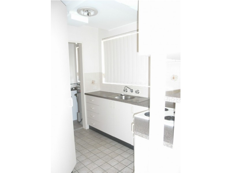 2/38 Soldiers Avenue, Freshwater NSW 2096