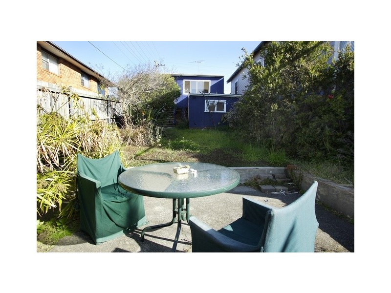 17 Wyndora Avenue, Freshwater NSW 2096