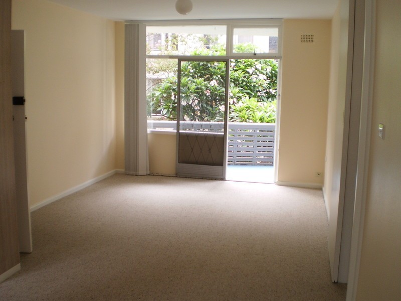 2/103 Oaks Ave, Dee Why NSW 2099