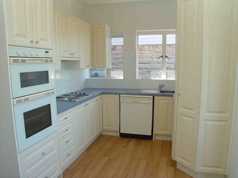 2/37 Jocelyn Street, North Curl Curl NSW 2099