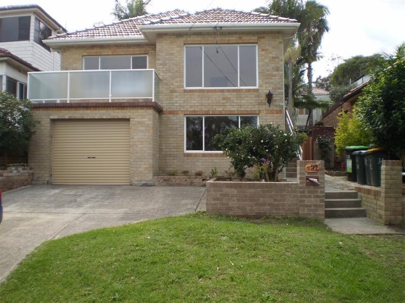 32 Parr Avenue, North Curl Curl NSW 2099