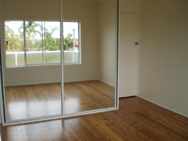 32 Parr Avenue, North Curl Curl NSW 2099