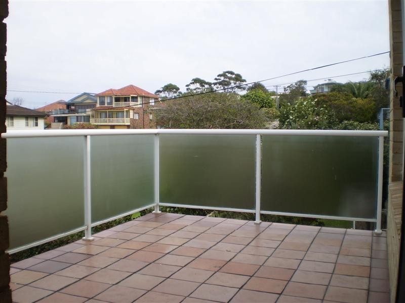 32 Parr Avenue, North Curl Curl NSW 2099