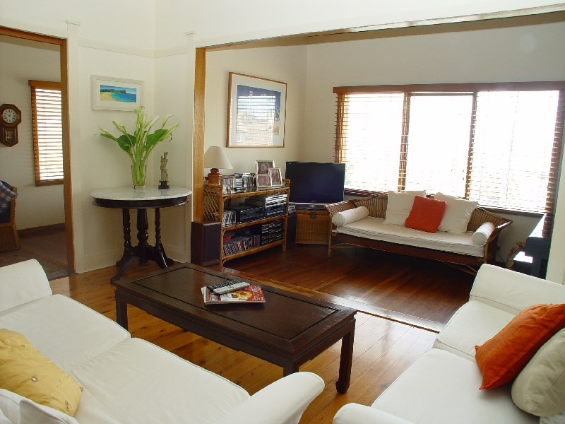 12 Ellen Street, Curl Curl NSW 2096